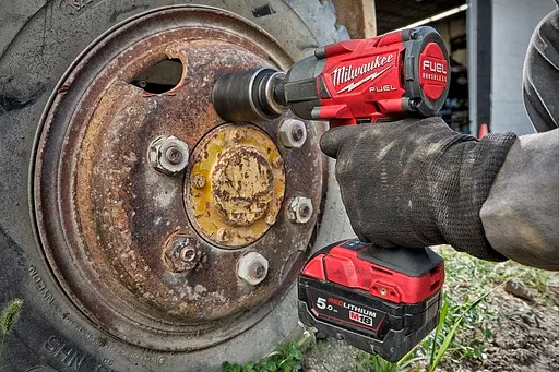 Гайковерт ударний акумуляторний Milwaukee M18 FMTIW2F12-502X 18В АКБ 2х5 А/год 0-2575 об/хв 881 Нм 1/2" ЗП M12-18FC кейс 6.28 кг - фото 10