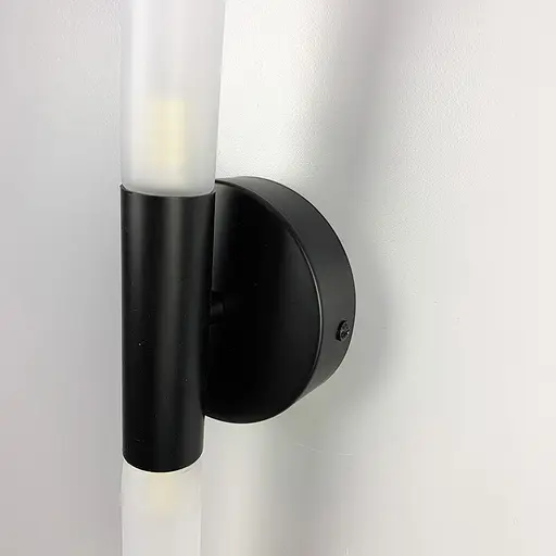 Бра у чорному корпусі Line F YG 368/2 BK - фото 2