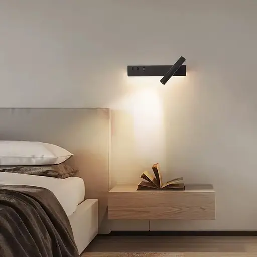 Чорне бра з поворотним спотом справа | розʼєм USB Line F Арт. WJ028/2L BK (лівий) | USB-A - фото 1