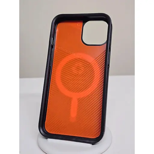 Протиударний чохол Gear4 для iPhone 13 / iPhone 14 (6.1") Battersea MagSafe Black (702008215) - фото 7