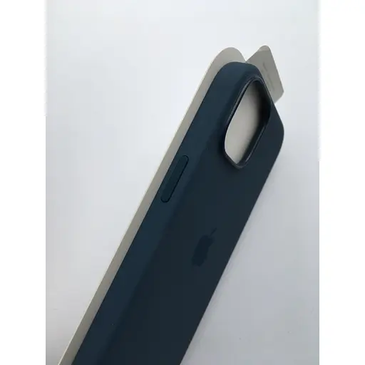 Оригинальный силиконовый чехол Apple Silicone Case MagSafe для iPhone 15 (6.1") Storm Blue MT0N3ZM/A - фото 3