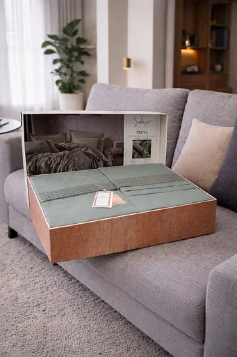 Комплект постельного белья евро 200×220 см с покрывалом сатина оливковый TC303376225 - фото 4