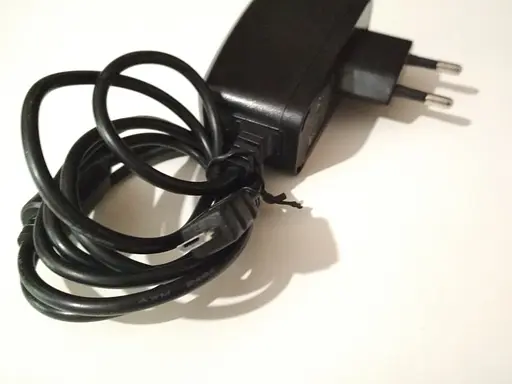 Сетевой зарядный для планшета Asus T100TA 5 V 2 A коннектор microUSB - фото 3