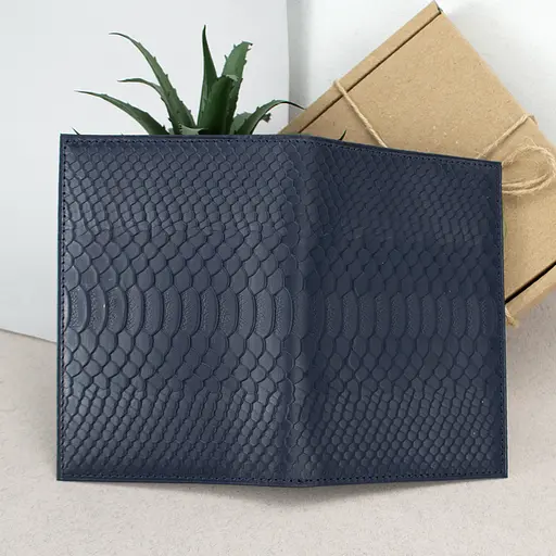 Обложка на паспорт кожаная 07115 синий питон - фото 3