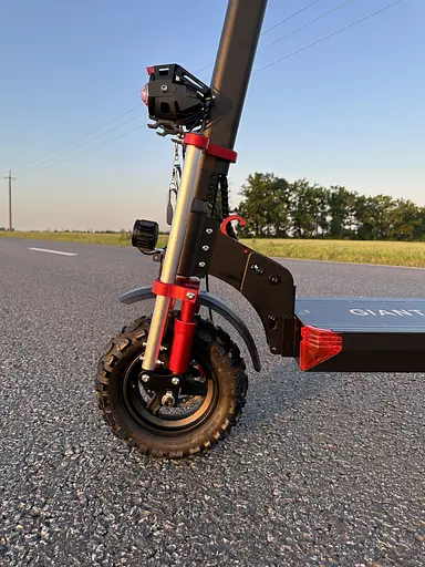 GIANT Outlander M11 Pro 1600W 26Ah 52V з дисплеєм 2025 року (с сиденьем) - фото 7