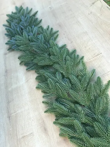 Гірлянда хвойна Hvoya Classic лита світло-зелена 2 м - фото 7