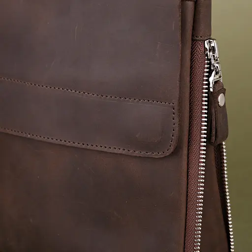 Чоловіча шкіряна сумка SHVIGEL 22х25,5х3-6,5 см sum0012622 - фото 5