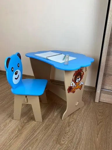 Дитячий письмовий столик та стільчик кришка Хмара Левеня - фото 4