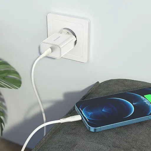 Зарядный - Адаптер сетевой BOROFONE Type-C to Lightning cable Easy Speed ​​single port charger BA57A набор белый - фото 5