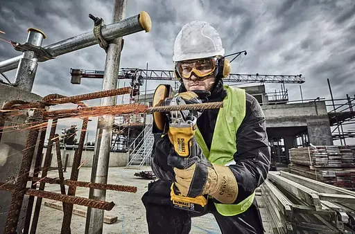 Аккумуляторная угловая шлифмашина DeWalt без АКБ и ЗУ DCG406NT - фото 5