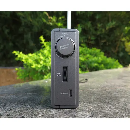 Цифровой DSP радиоприемник XHData D-808 всеволновой с чехлом - фото 3