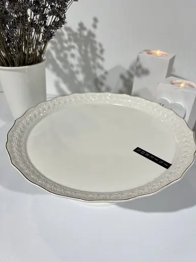 Блюдо на ніжці порцелянове біле кругле Снігова Королева Interos 24 см 0124-A - фото 2