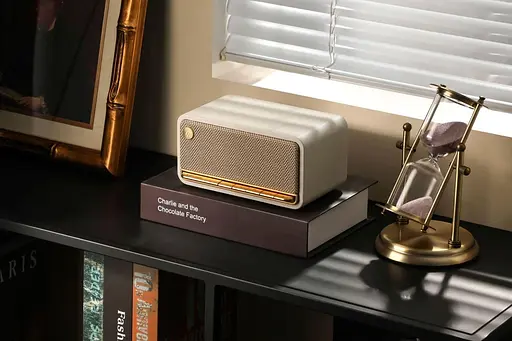 Портативна акустика Edifier MP230 White (MP230White) - фото 6