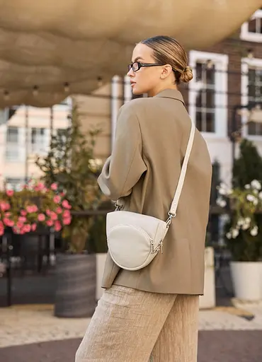 Женская кроссоди сумка бананка Sambag Sofi серая 20×18×5 см (88193030) - фото 3