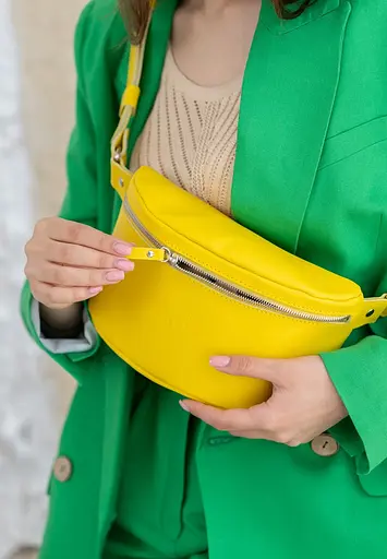 Кожаная поясная сумка желтая - фото 4