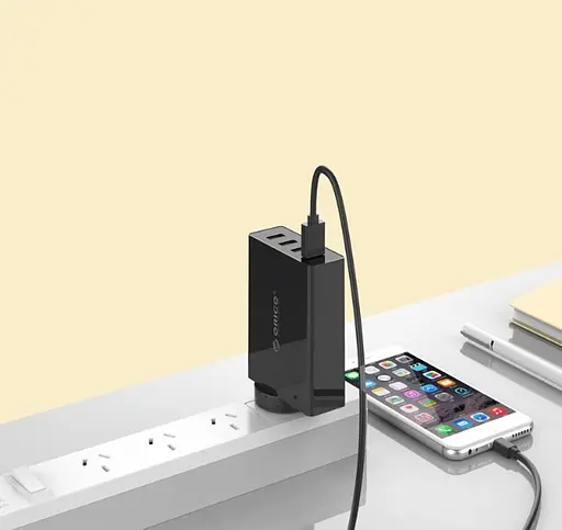 Зарядное устройство на 4 USB-A порта Orico DCW-4U-EU 30 W Black - фото 3