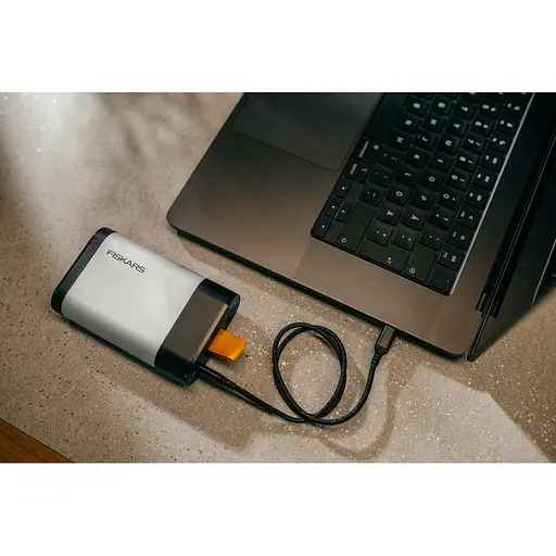 Аккумулятор Fiskars 12V-4Ah, 2 шт (1082342) - фото 4