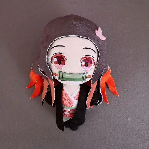Мягкая игрушка Нэдзуко Камадо из аниме Клинок Рассекающий демонов / demon slayer