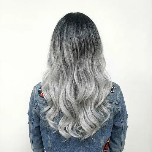 Парик женский волнистый серо-черное омбре искусственные волосы термостойкий 70 см - фото 2