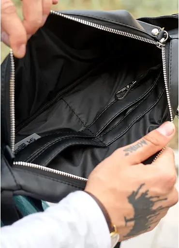 Мужская сумка через плечо бананка Sambag Holster MSH черная 36×14×4 см (87113001m) - фото 5