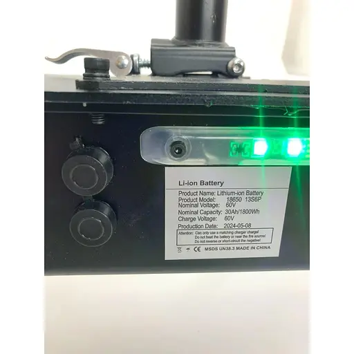 Электросамокат Двухмоторный с сиденьем Tesla 4000 (6000W, 60V,30Ah) и NFC ключ - фото 2