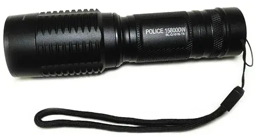 Фонарь подствольный Xbalog BL-Q101B-T6 zoom + высносная кнопка + ЗУ220/12В + 18650 - фото 2