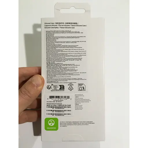 Оригинальный силиконовый чехол Samsung Silicone Case для Samsung Galaxy S24 FE Yellow EF-PS721CYEGWW - фото 4