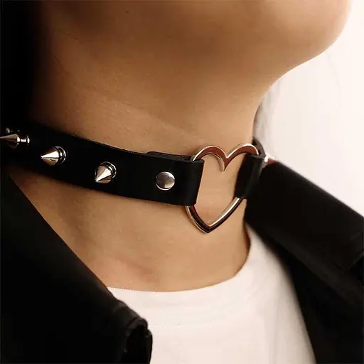 БДСМ чокер із серцем і шипами Чорний - фото 3