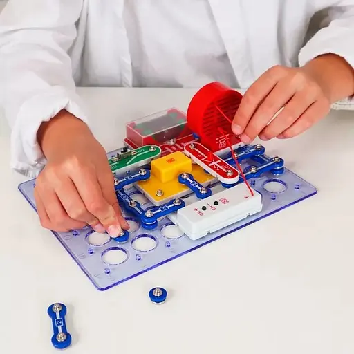 Конструктор электронный Собираем радио Doka D70703 музыка и свет - фото 4