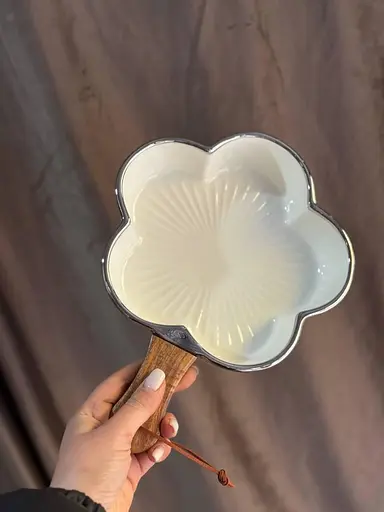 Керамическая тарелка с ручкой в форме листа для десертов фруктов Белый с серебряным - фото 2