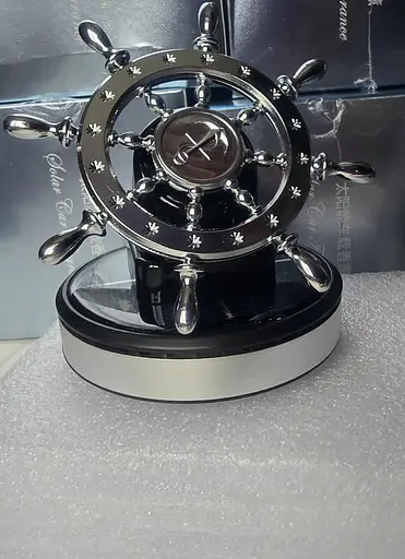 Ароматизатор автомобильный Штурвал на солнечной батарее (Серебристый) - фото 2