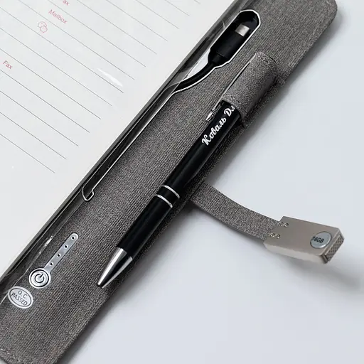 Текстильний сірій бізнес щоденник-органайзер з бездротовою зарядкою з вбудованим Powerbank і флешкою з ручкою в коробці із якісного картону - фото 8