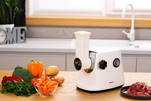 ARDESTO Мясорубка, 1600Вт, продук.-1.6кг/мин, 3 решетки + для ковб., кеббе, 3 терки, пластик, бело-серебристый - фото 5