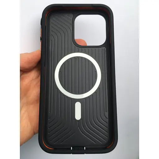 Оригинальный противоударный чехол со шторкой для камери Tech21 Evo Max MagSafe для Apple iPhone 15 Pro Max (6.7") Black - фото 4