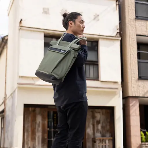 Сумка Thule Paramount Crossbody Tote 22L PARATB-3116 Soft Green (6949023) - фото 6