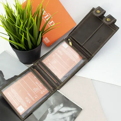 Мужское кожаное портмоне Always Wild 2900-BIC коричневое на кнопках с цепочкой - фото 6