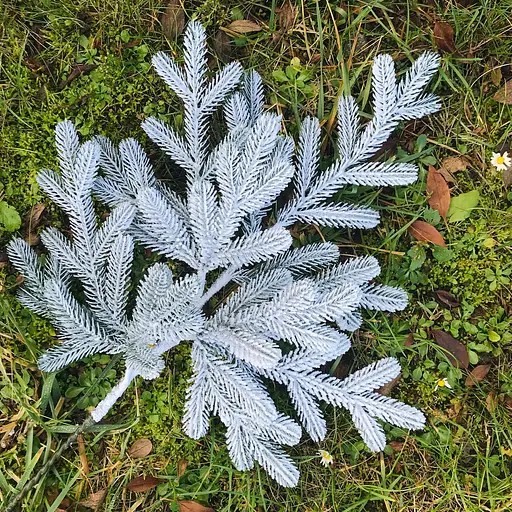 Ветви хвойные искусственные Hvoya Traditional заснеженные 60 см 15 шт. - фото 5