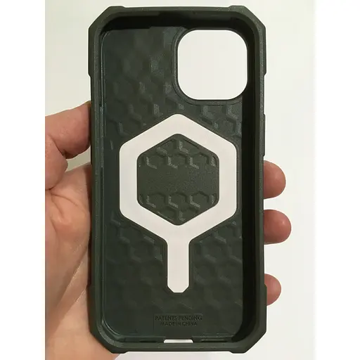 Оригінальний протиударний чохол UAG Essential Armor MagSafe для Iphone 15 Olive Drab 114288117272 - фото 7