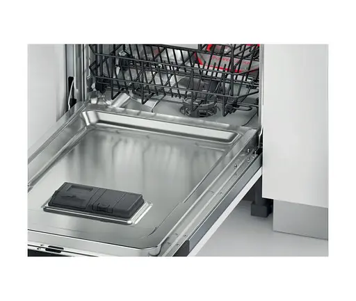 Посудомоечная машина Whirlpool WSIC 3M27 C встроенная 45см - фото 3