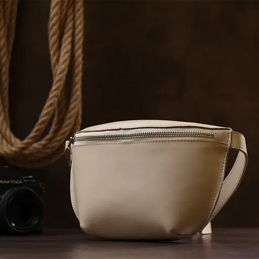 Шкіряна жіноча сумка бананка Shvigel 23х13х5 см sum0020188 - фото 6