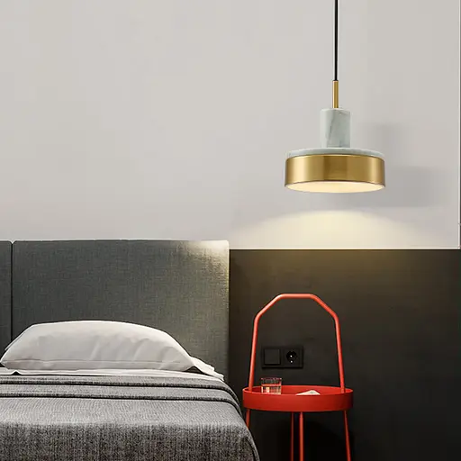 Белый мраморный подвес с латунным корпусом Ø 20 см | Line F | Арт. SC8/1 WT - фото 1