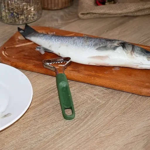 Рибочистка ніж для чищення риби з пластиковою ручкою 15 см, Kitchette Зелений 85815 - фото 4