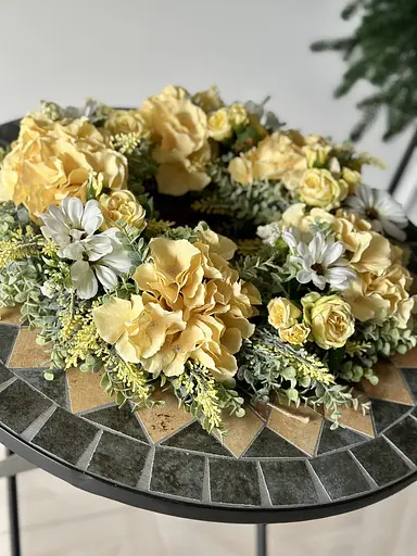 Цветочный декоративный венок на двери Hvoya Летнее желтое утро 50 см - фото 3