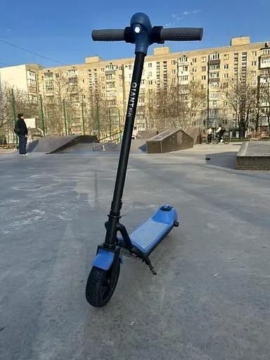 Дитячий електросамокат GIANT Kids ES1 LED Синій - фото 3