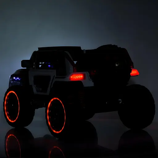 Электромобиль детский M 5850EBLR-1 Джип 4 мотора 45W 2 аккумулятора 12V7A MP3 USB светло-бело-красный - фото 8