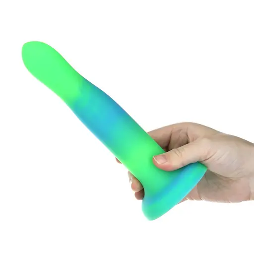 Фалоімітатор Addiction Rave 8″, що світиться в темряві, Glow in the Dark Dildo Blue Green, 20,3 см - фото 5