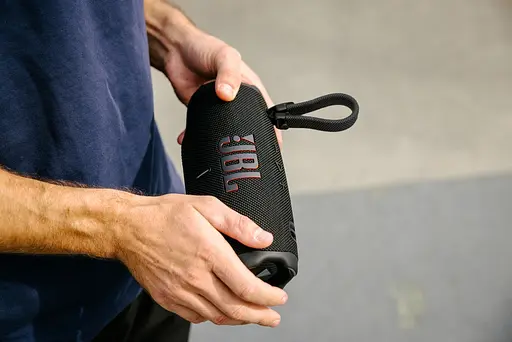 Акустическая система JBL Charge 6 Pink (JBLCHARGE6PINK) - фото 9