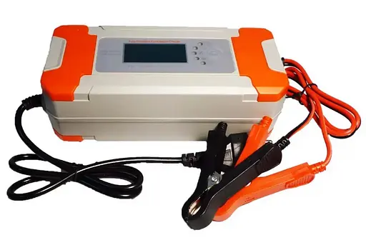 Автомобильное зарядное устройство 12/24V 8А для аккумуляторов c LCD дисплеем - фото 3