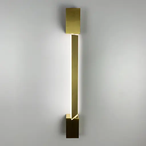 Сучасні лінійні бра в латунному кольорі Line F довжина 49 см Арт. WB1/490 AB - фото 11