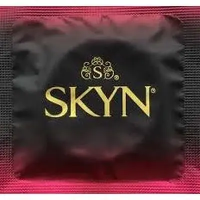 Презервативи безлатексні Skyn Coctail Club (зі смаками)